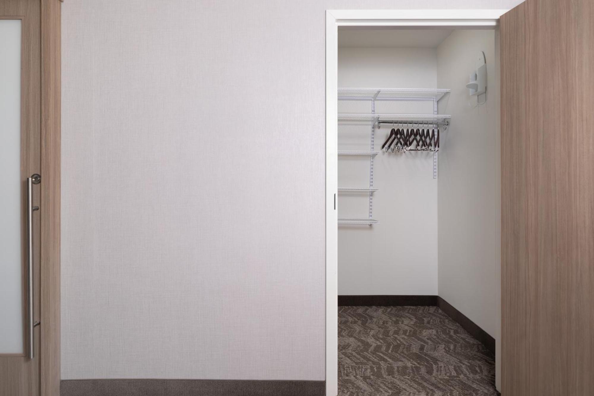 Springhill Suites By Marriott Raleigh Garner Bagian luar foto