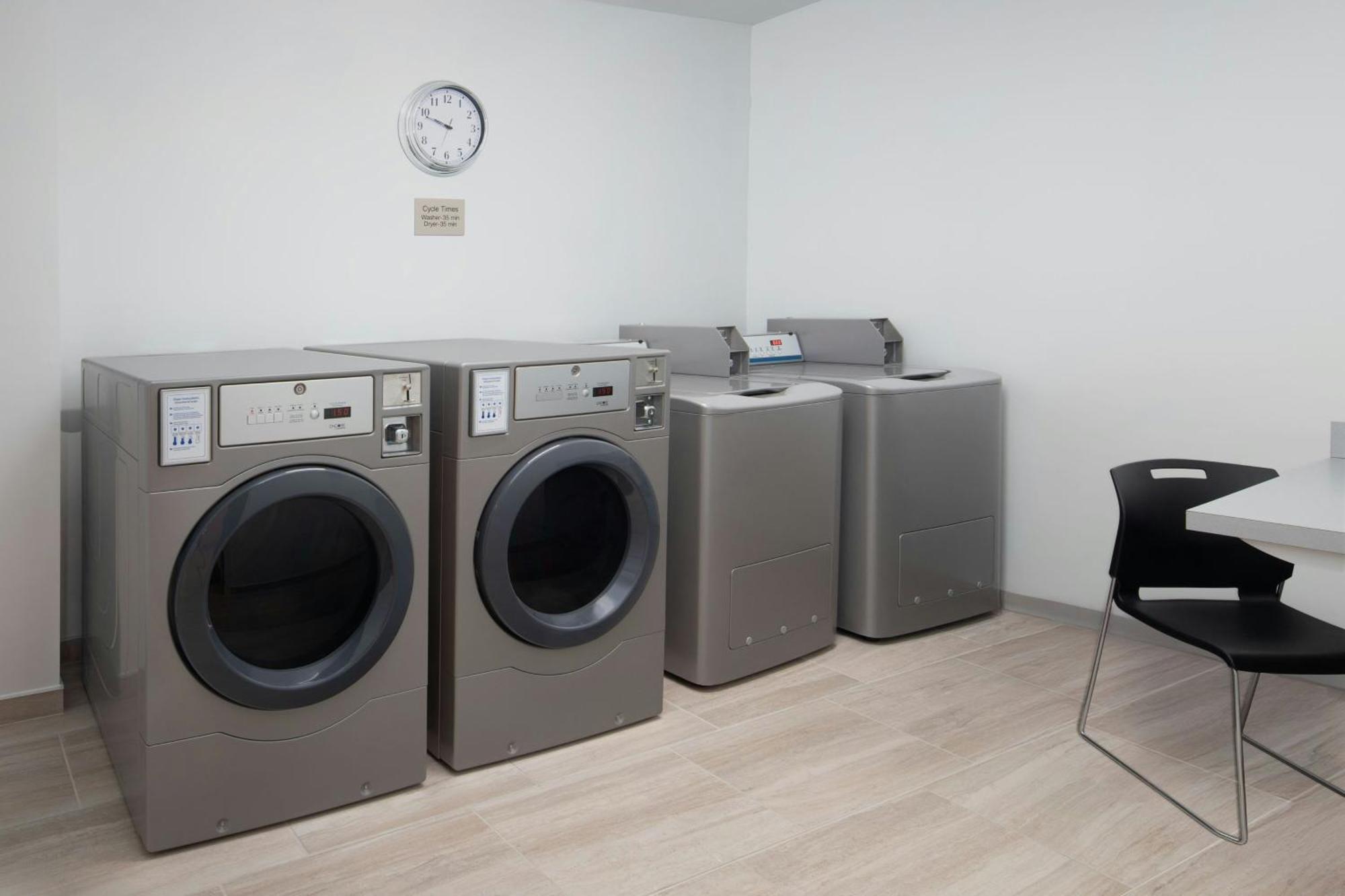 Springhill Suites By Marriott Raleigh Garner Bagian luar foto